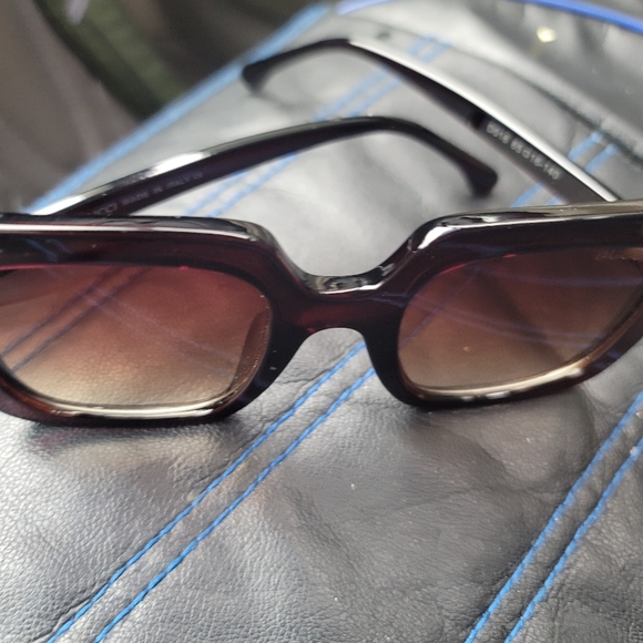 Gucci sunglasses - Picture 4 of 6